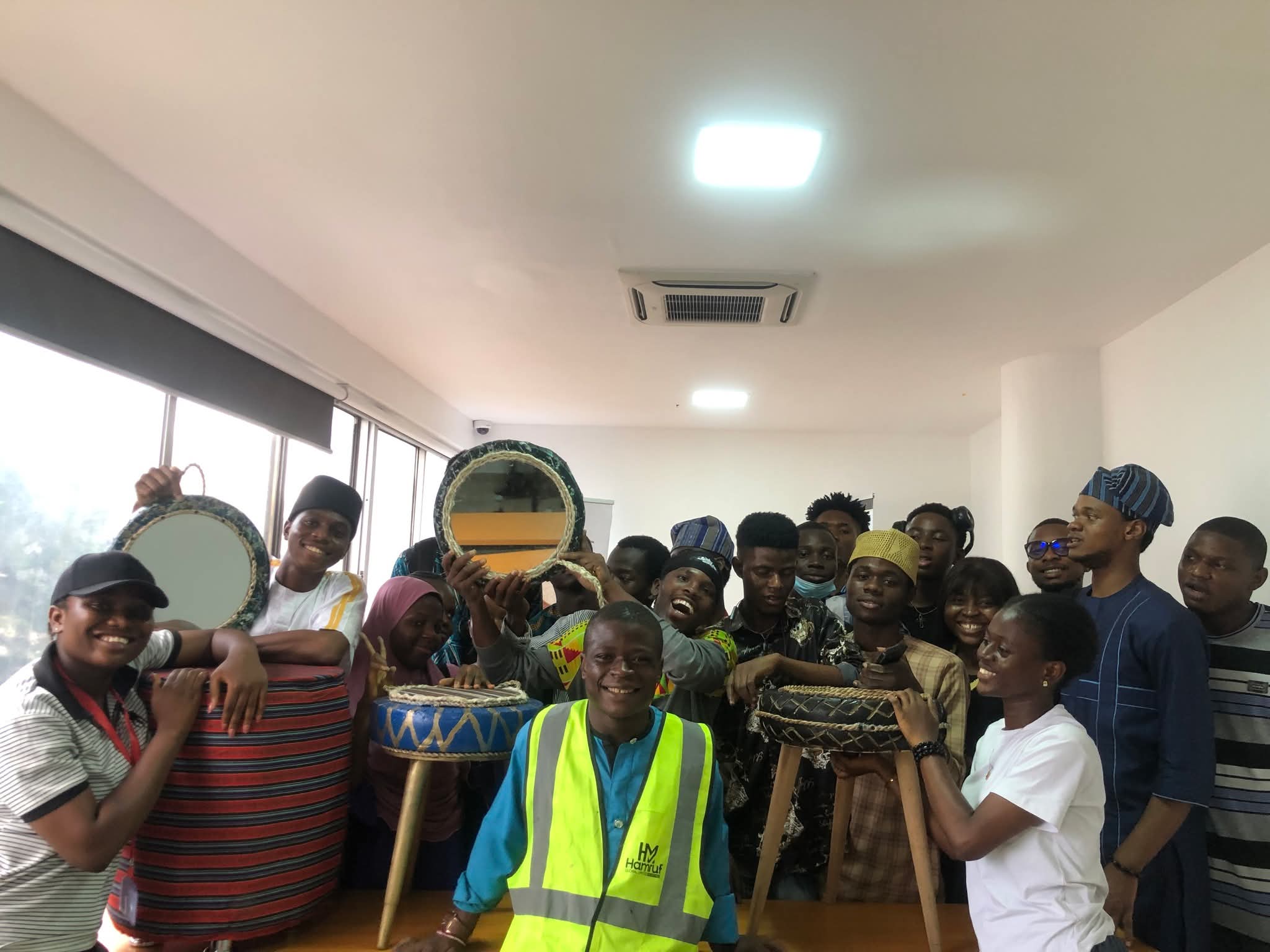 Digital Waste Upcycling Hub