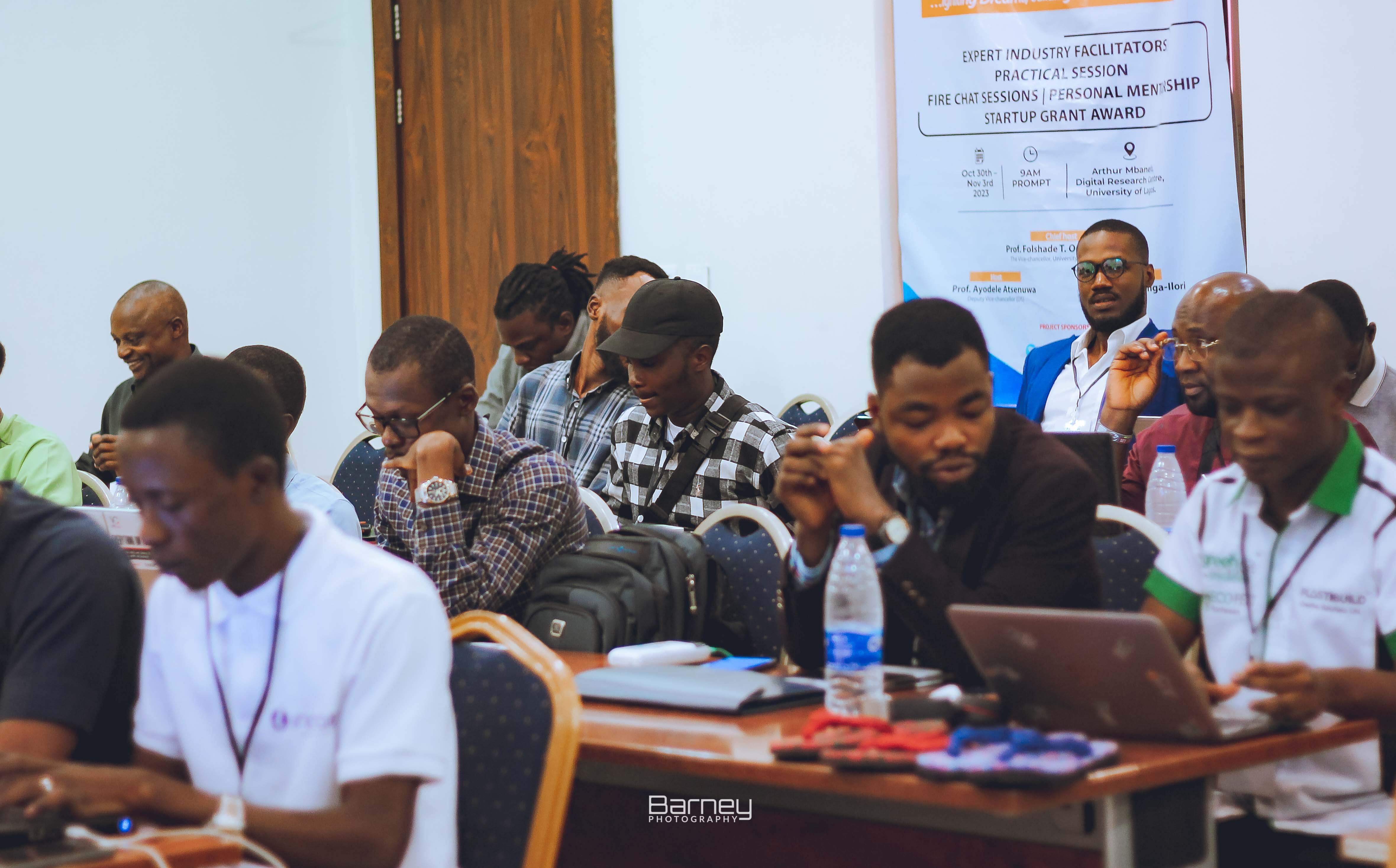 Digital Waste Upcycling Hub